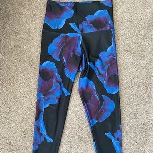 Onzie Leggings